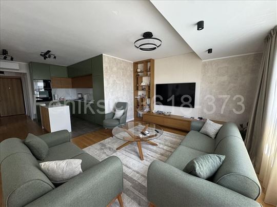 Prodaja stana Lekino brdo 72m2
