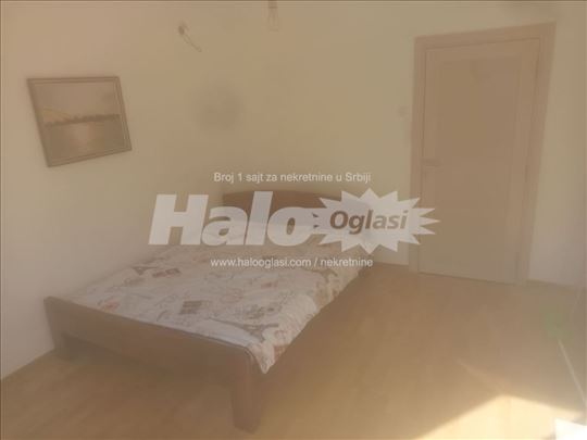 Stari Kosutnjak kod Belog dvora