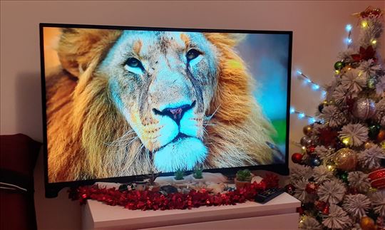 Smart Led tv, T2, Wifi, Daljinac, Postolje