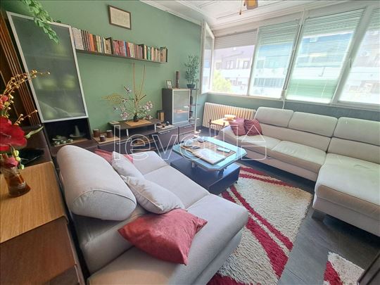 Stan,Novi Sad,Liman 1,kv: 62.00
