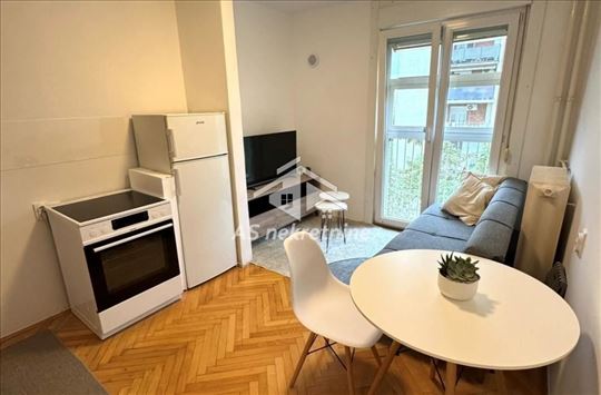 Beograd, Banovo Brdo, Stan, 2.0, 44m2