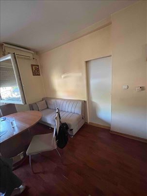 Borča,Kosovska,48m2,eg,2-5,vpr