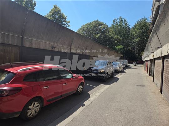 Garaza Novi Beograd