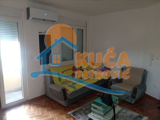 Izdaje se garsonjera u blizini pivare, 23m2!