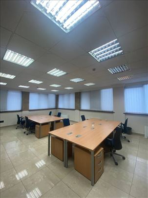 Premium kancelarijski prostor u poslovnoj zgradi
