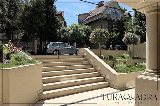 Privatna oaza, ušuškana u srcu Neimara