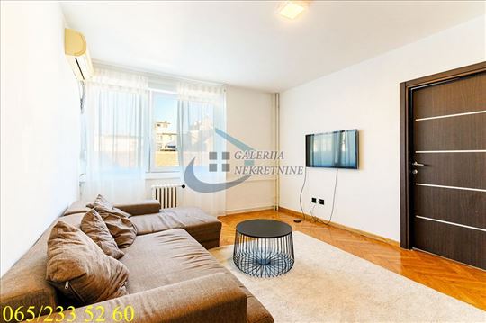 Stari grad, Kneza Mihaila - Cara Lazara 68m2