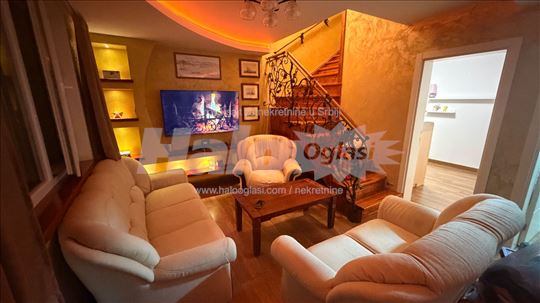 Zemun, luksuzan stan, 90m2