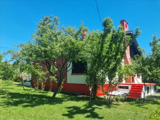 Barajevo - porodična stambena zgrada