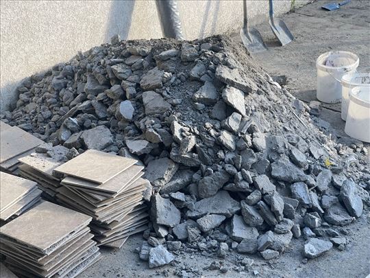 Poklanjam šut, 2 kubika, sastav pesak i cement