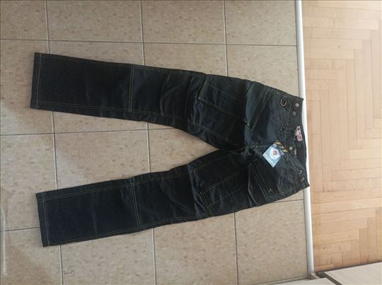 Radna bluza i pantalone