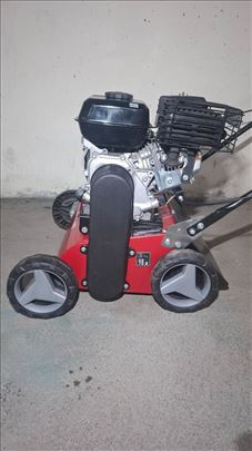 Einhell GC-SC 4240 P, benzinski prozračivač trave