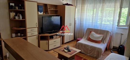  Garsonjera – Rotkvarija, Slovačka ulica