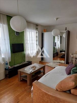 Jednosoban stan 32 m², Zvezdara, Cvetkova pijaca