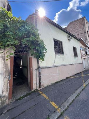 Kuća za renoviranje na Dorćolu
