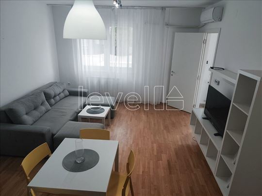 Stan,Novi Sad,Centar,kv: 46.00