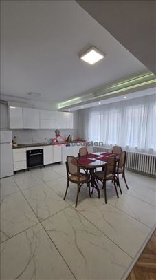Comfortable Apartment with Two Bathrooms