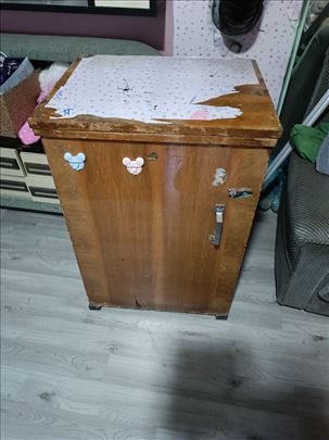 Mašina za šivenje Jadranka Bagat