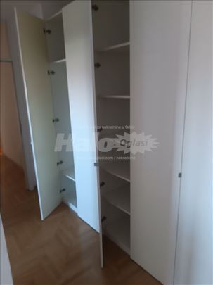 Полу-намештен 3-трособан, 83 m2, у Степи