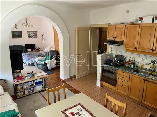 Stan,Novi Sad,Centar,kv: 61.00