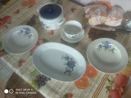 Veliki komplet porcelan Zaječar - Plave ruže (Yugo
