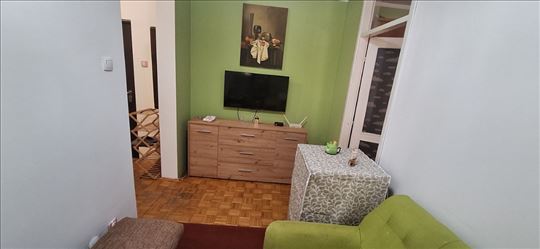 Blok 62, 47m2+ bašta, odličan