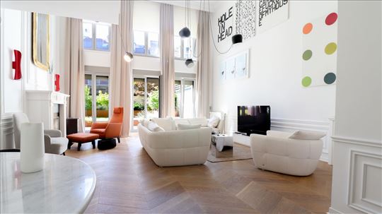 Stan 210 m2|Patrijarha Varnave | Privatna bašta