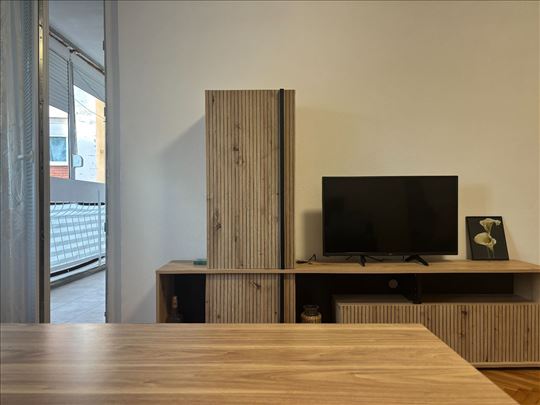 Miljakovac 2 stan 3.0 soban, lift, terasa