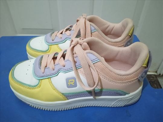 Rang broj 30 (19.5cm) Dele GP patike za devojcice