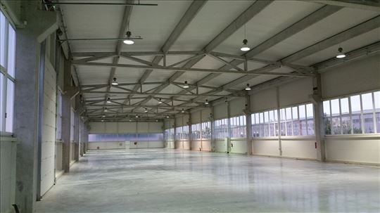 Hala-Magacin 1.800 m2 Beograd-Šimanovci