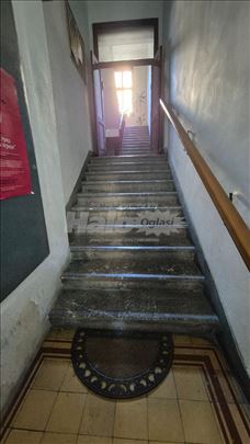 Strogi centar - izdaje se dvosoban stan 41m²