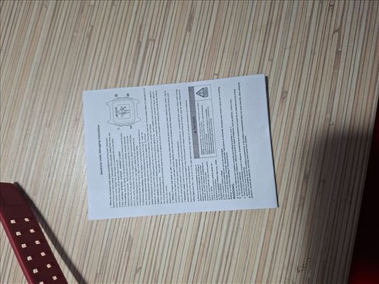 Lep muski sat-novo