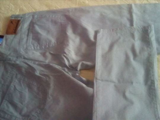 Letnje pantalone/farmerke