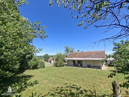 Domaćinstvo u Vračeviću + 6 ha poljop. zemljišta I