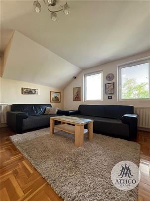 Ekskluzivan duplex sa garažom na Rotkvariji – prek