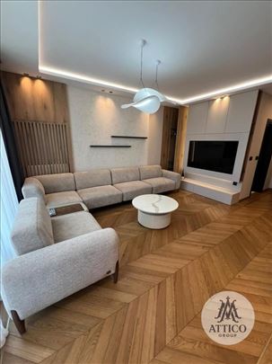 Ekskluzivan Penthouse sa Garažom | Sajmište | 93m²