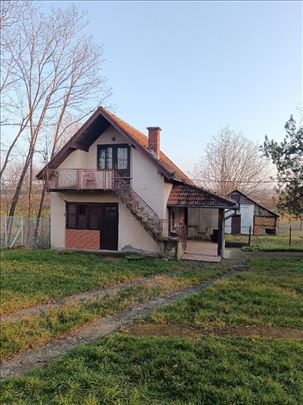 Lajkovac, Domaćinstvo 80m+29m+20m, na 46 ari