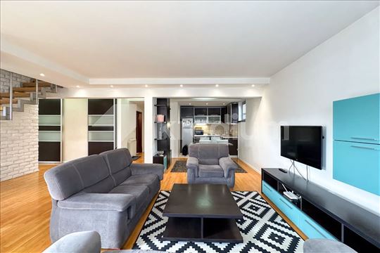 Mitropolita Stratimirovića | Duplex | Uknjižen | P