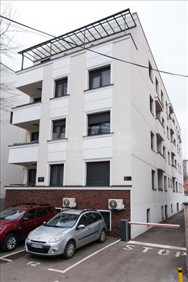 Novogradnja, Crnogorska ulica, Zemun
