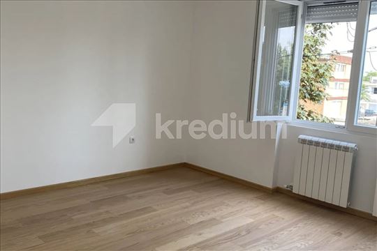 Poenkareova | Novi Dorćol | 3 kancelarije | Modern
