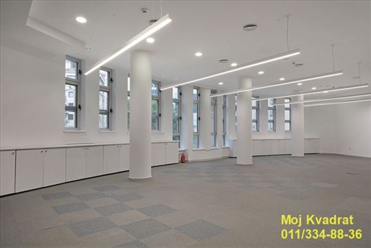 Savski venac, Savski trg – Karađorđeva