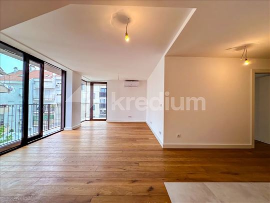 Strumička 02 | Lekino brdo | Duplex | Terasa 100 m