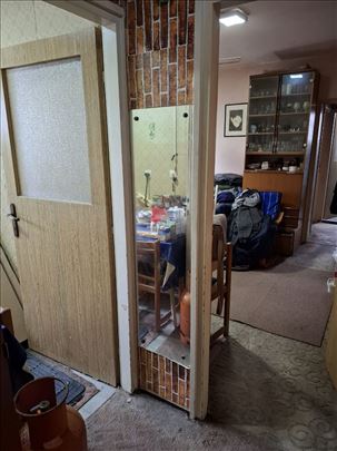 Voždovac, Ljube Vučkovića, 47m2,1.5 na IV spratu