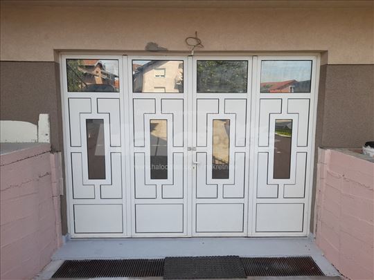 Izdajem magacinski-poslovni prostor 120m²