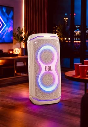 Iznajmljivanje zvucnika JBL 320