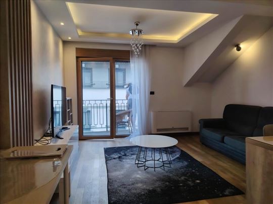 Tikveška,lux u novogradnji,garaža ID#14759