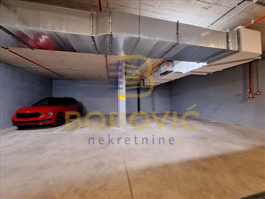 Crveni krst, 14.64m2, - 2 nivo, na betonu