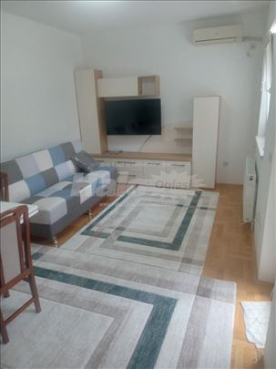 Dvosoban stan za izdavanje 60m2