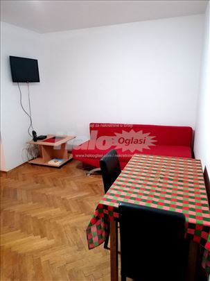 Garsonjera centar Spens