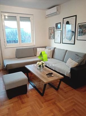 Renoviran jednoiposoban stan u centru ID#8447